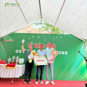 Lễ trao giải cho những thành viên xuất sắc nhất