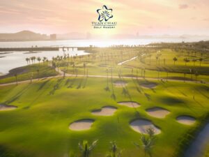 sân golf tuần châu