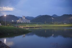Sân golf Hà Nội