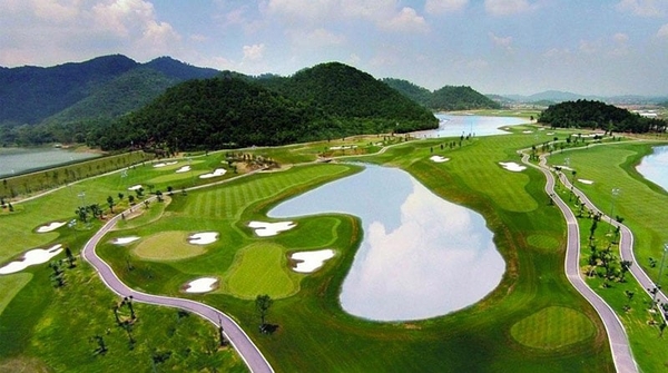 Du lịch nghỉ dưỡng golf