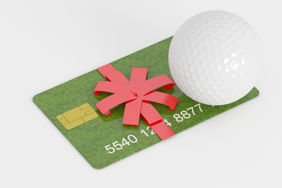 Thẻ thành viên của sân golf sẽ giúp bạn giữ teetime đẹp mùa cao điểm