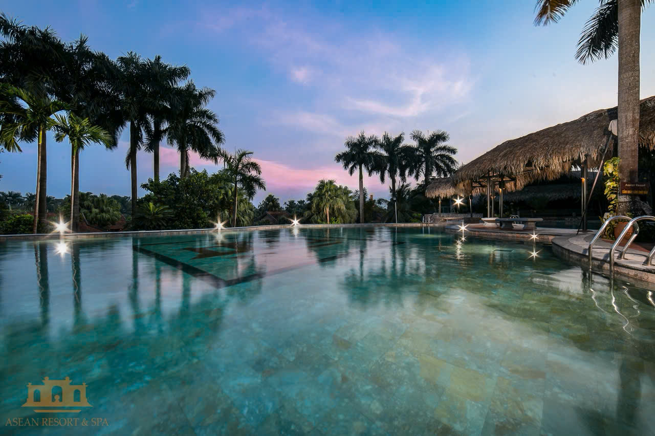 ASEAN Onsen Golf & Resort với bể bơi ngoài trời