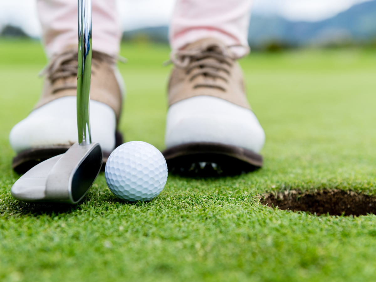 Làm thế nào để tăng khoảng cách cú phát bóng mà không mất kiểm soát