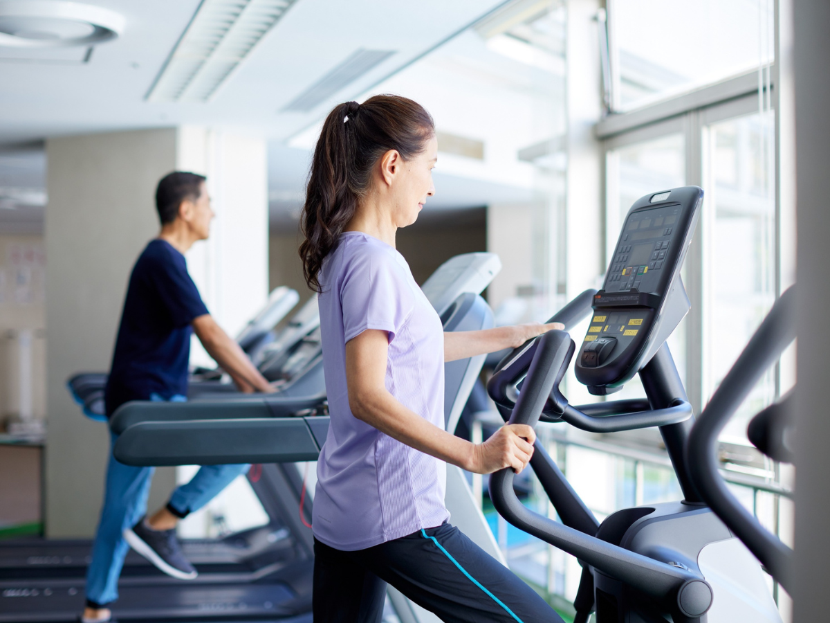 so sánh Golf, Pickleball và Gym