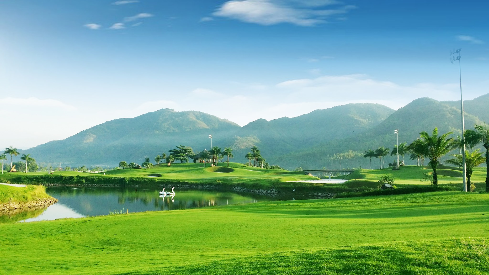 Du lịch golf Đà Nẵng Hội An

