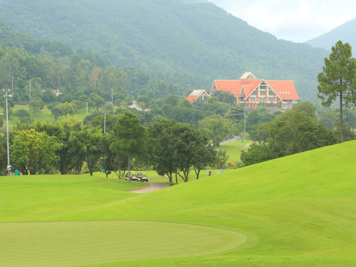 đặt sân golf Tam Đảo