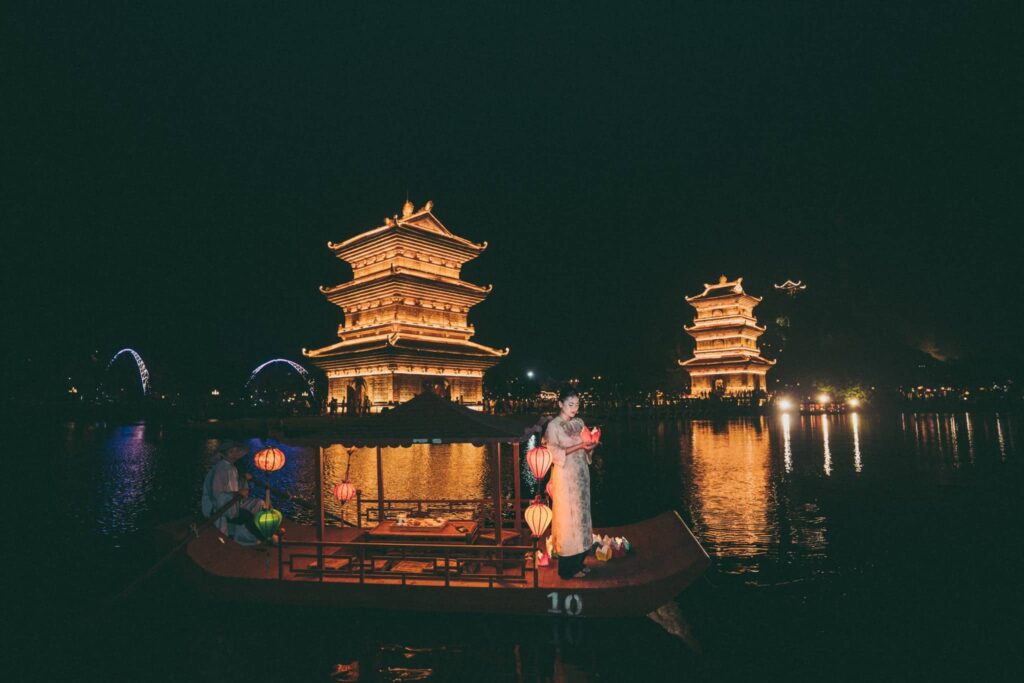 du-lich-pho-co-hoa-lu