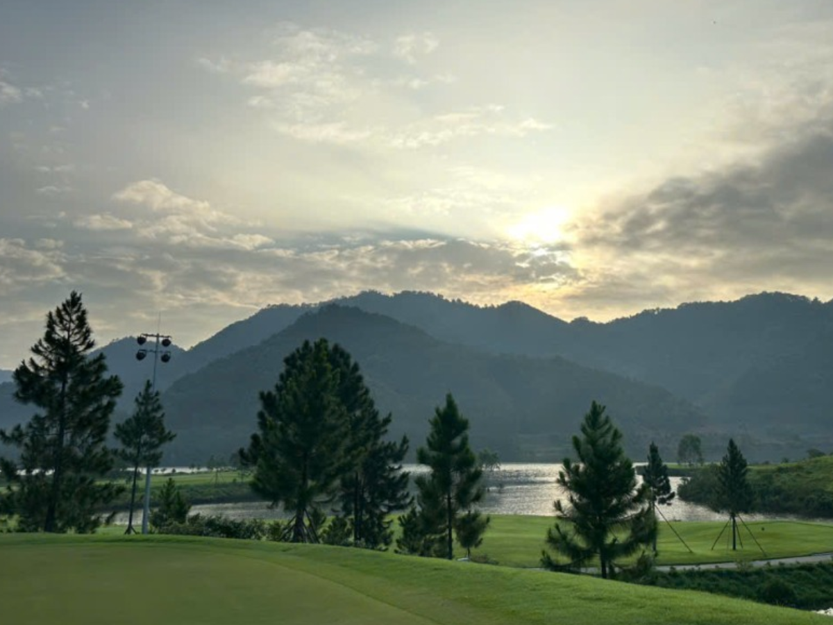 trải nghiệm tour golf Thanh Lanh