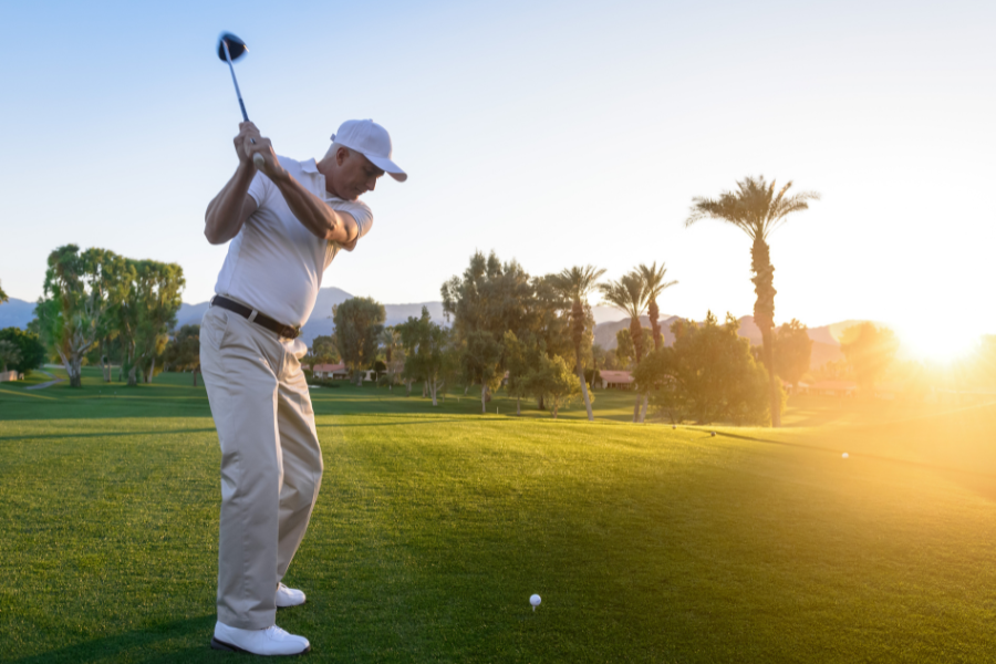 Đặt sân golf Tết Âm Lịch 2026 