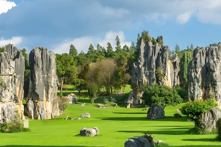 tour golf tại Côn Minh