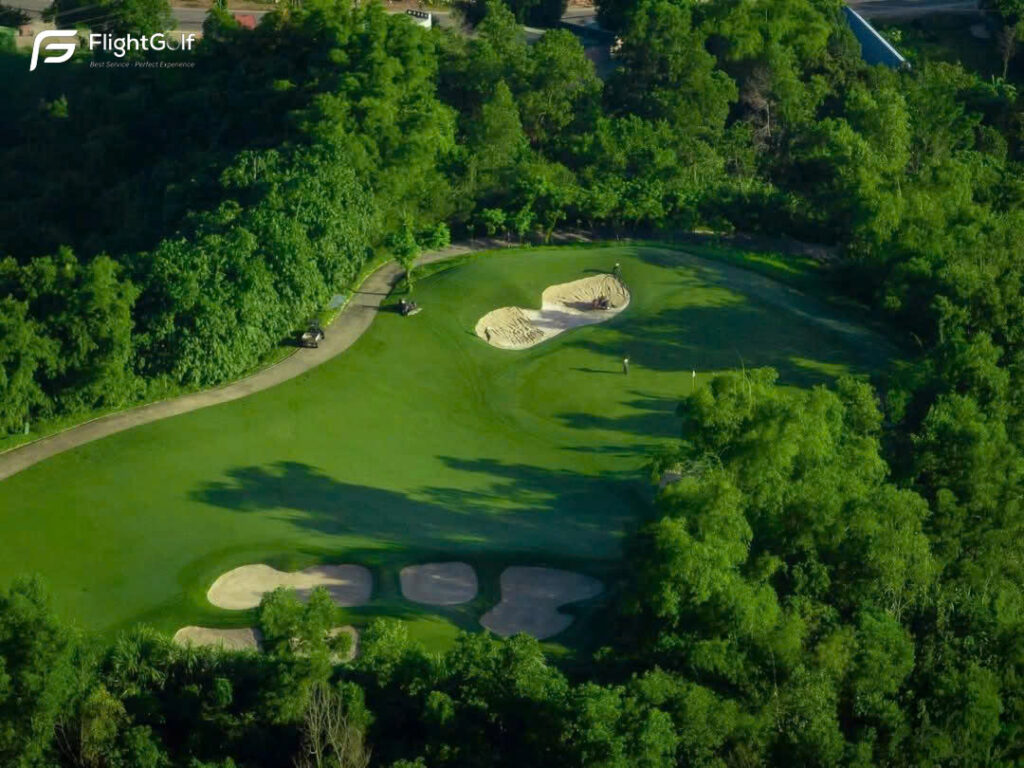 Hilltop Valley với những đường fairway mang đến trải nghiệm đầy thách thức Hilltop Valley