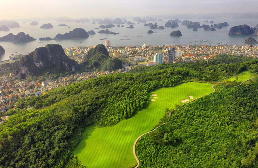san golf ha long bay quang ninh